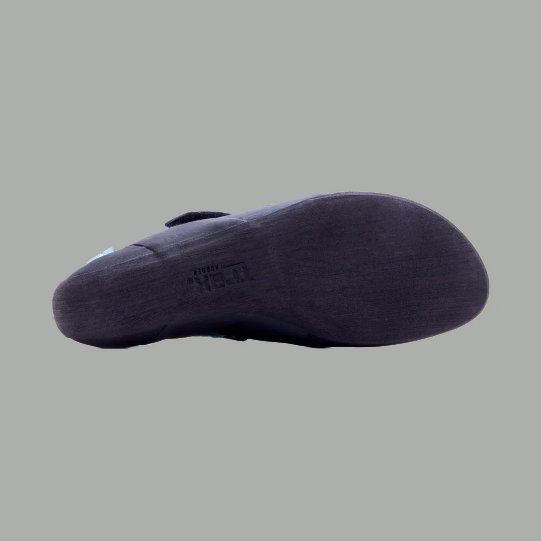 Kira - Image 8